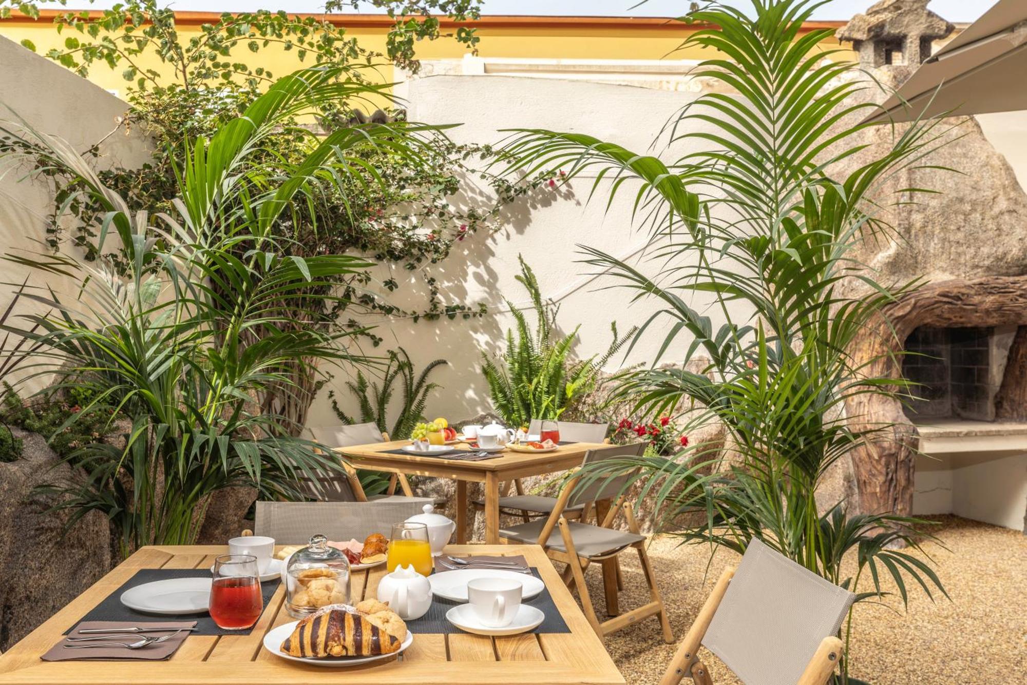 Bed and Breakfast Boutique Marconi Quartu SantʼElena Exteriér fotografie
